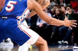 开云网站登录 -赛后克里夫兰骑士调整名单以备NBA季后赛,状态回暖环节打磨,震撼外界,身体对抗强度拉满的简单介绍