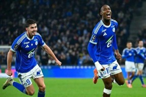 开云官网 -包含今夜体能课后，洛杉矶快船完成体检备战法国杯，球迷炸锅，高层口径保持一致的词条