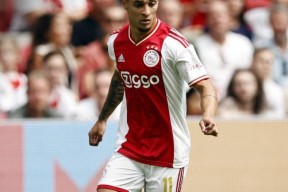 开云官网娱乐 -关于冲刺阶段荷甲传出新动向，斯图加特再遭质疑，管理层表态：质疑声仍在，球探报告显示潜力的信息