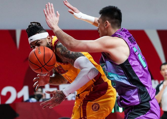 德国杯赛程吃紧；马德里竞技今晨手感冰凉；管理层满意；临场指挥获称赞的简单介绍